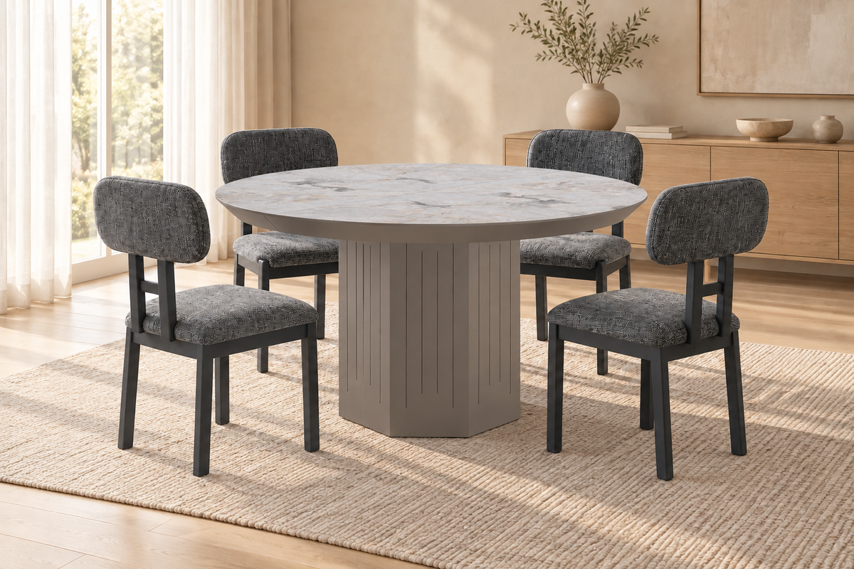 Eetkamerset Master 130-322 + 4 Class-stoelen