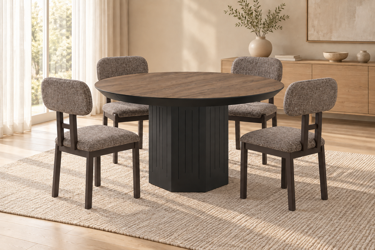 Eetkamerset Master 130-322 + 4 Class-stoelen